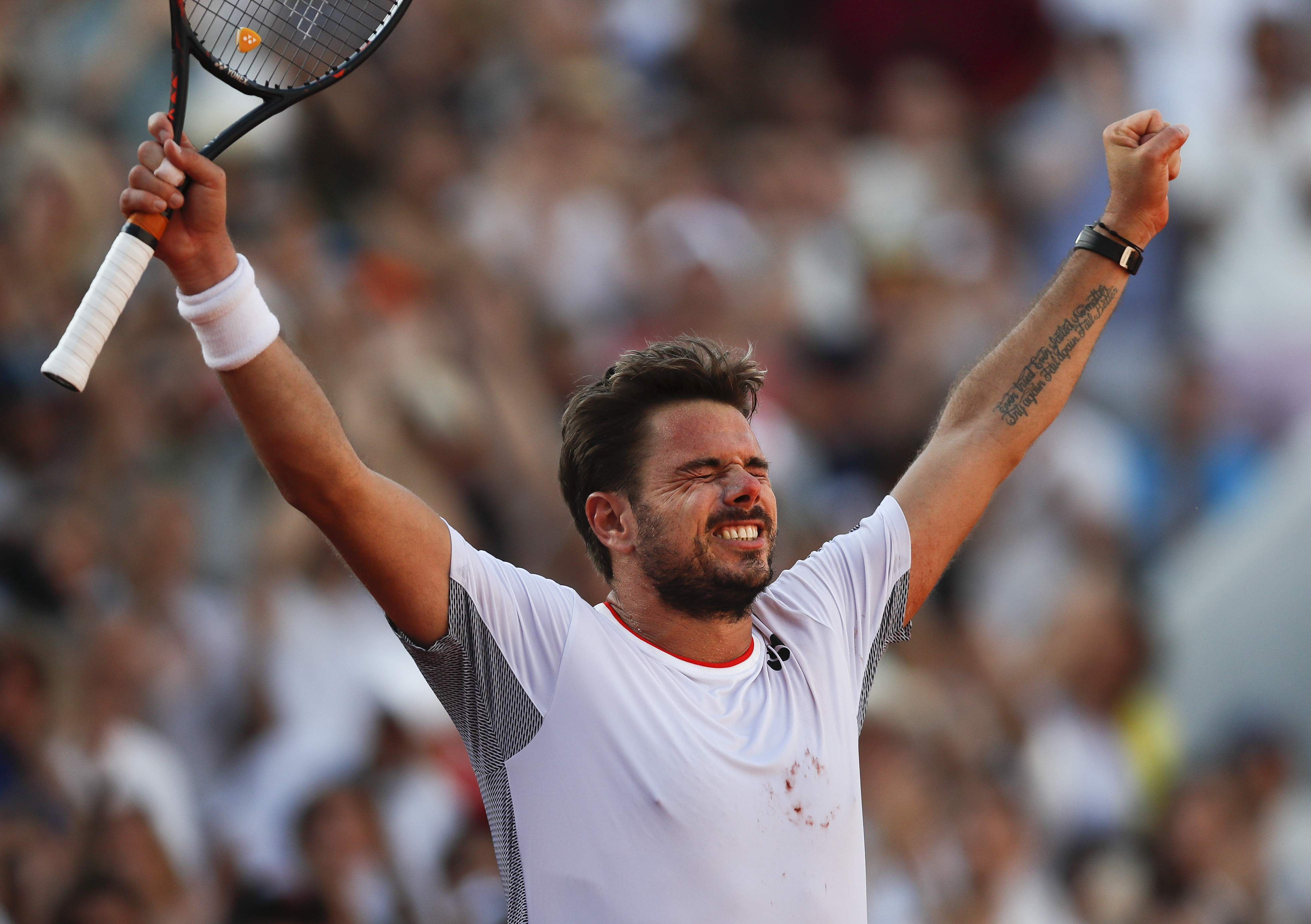 世界网球队绝杀西班牙网球队，瓦林卡完成帽子戏法